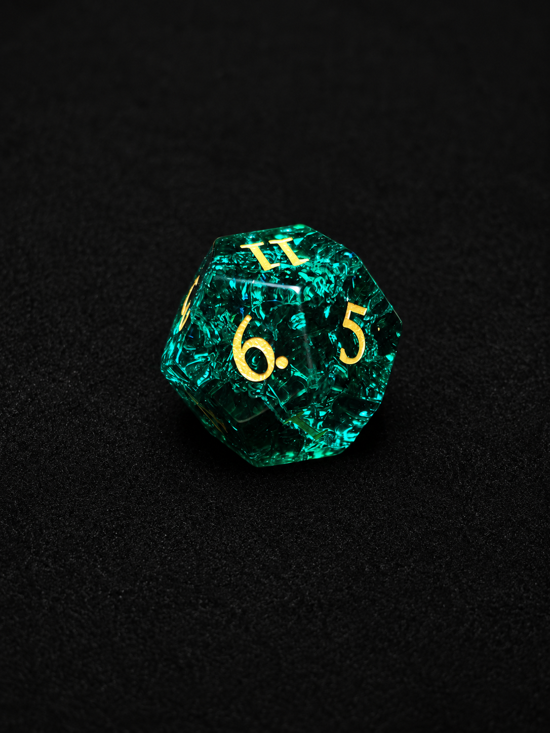 The Drowned Oath｜Green K9 Crystal Glass DnD Dice Set