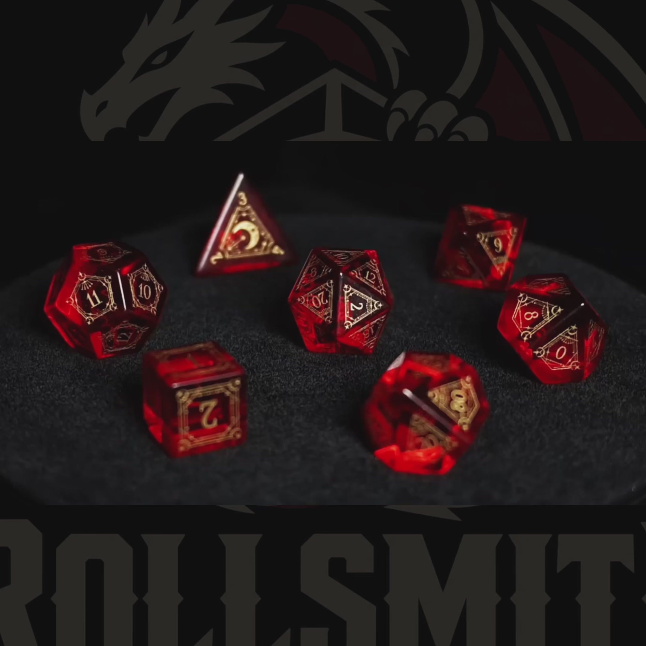 Heart of the Crimson Flame – Red K9 Crystal Glass 7-Piece Dice Set